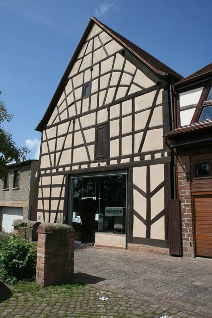 Fachwerkfassade des Römermuseums Obernburg